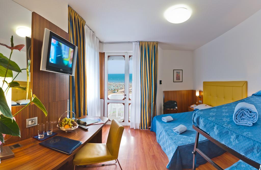 Hotel Ariston 4*
